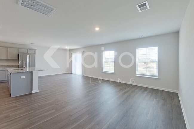 Photo - 39 Springdale Rd