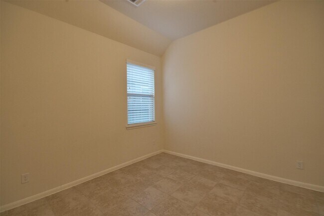 Building Photo - 3643 Cottage Pines Ln