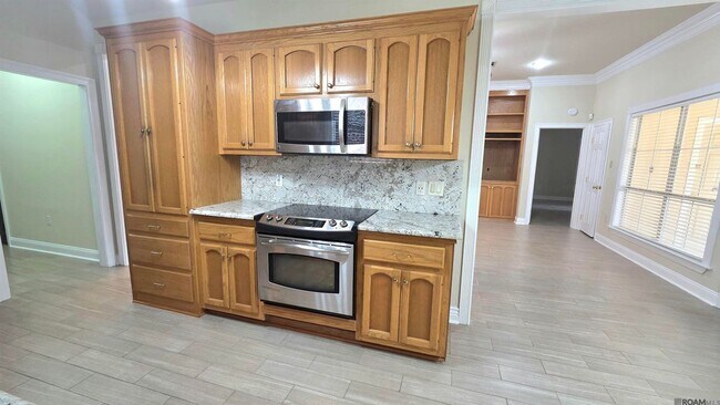Photo - 282 Allan Dr