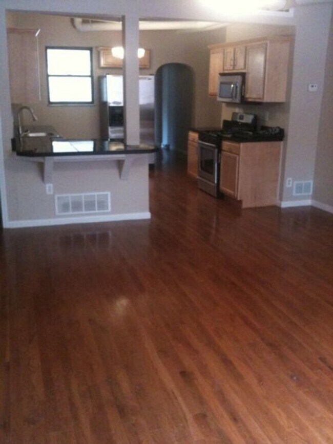 Photo - Huge stand alone house in South Side Flats