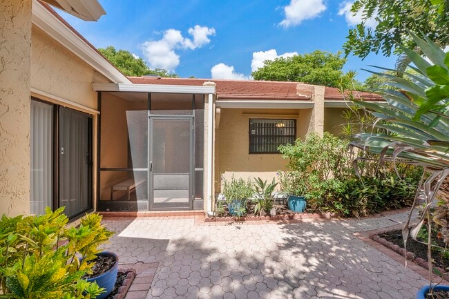 Building Photo - 23257 Boca Club Colony Cir Rental