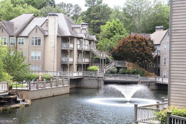 Building Photo - 308 Mill Pond Ct SE Rental