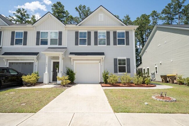 Photo - 148 Benelli Dr
