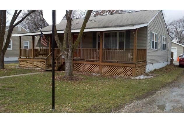 Photo - 2701 Center St