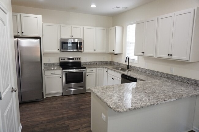 Photo - 9343 Cassadine Ct