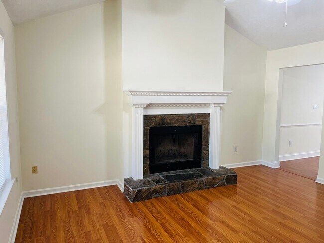 Photo - Welcome home! Great location! 3bed, 2 bath in Sharpsburg! Must see!