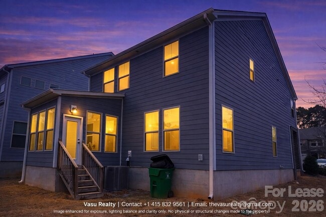 Photo - 14503 Knowledge Circle