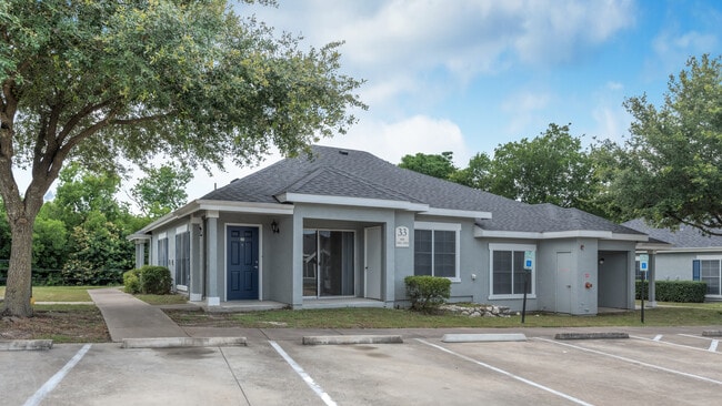 The Cove at Heatherwilde - (62 & Older)