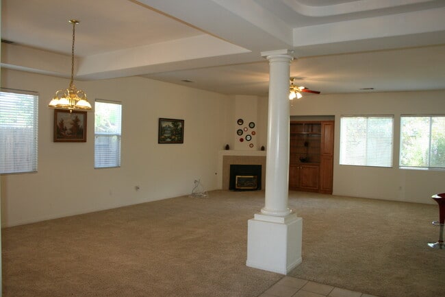 Photo - 11917 Roaring River Ave