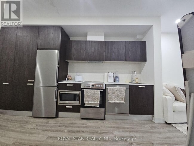 Photo - 50 Charles St E Unit 1107