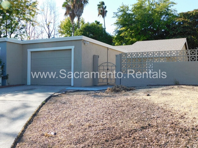 Updated 2bd/1ba Rocklin Halfplex with Garage - Updated 2bd/1ba Rocklin Halfplex with Garage Casa