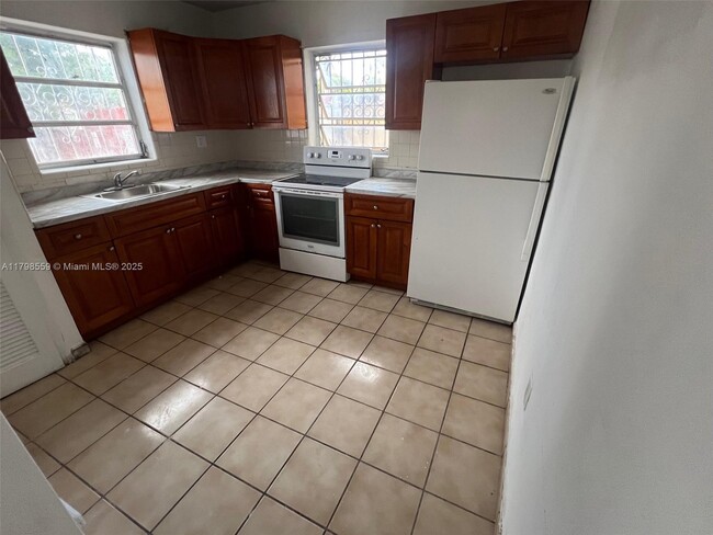 Photo - 1770 SW 6th St Condo Unit 1