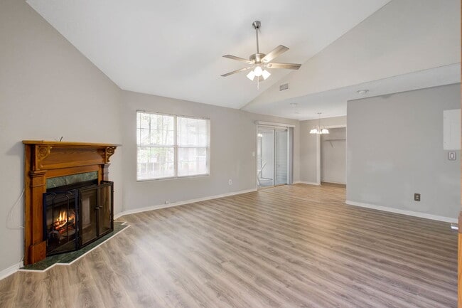 Photo - 7945 Parklane Ct Unit E