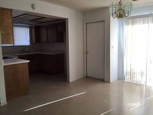 Photo - Comfy 3 bed 2 bath