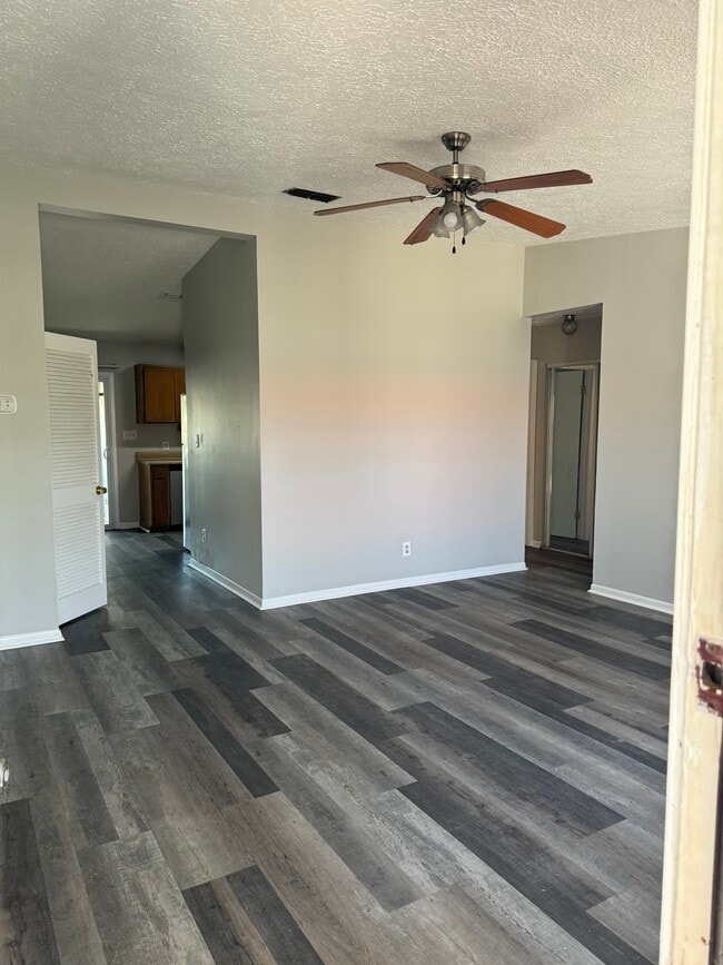 Photo - 4431 W 19th St Unit 4431-D