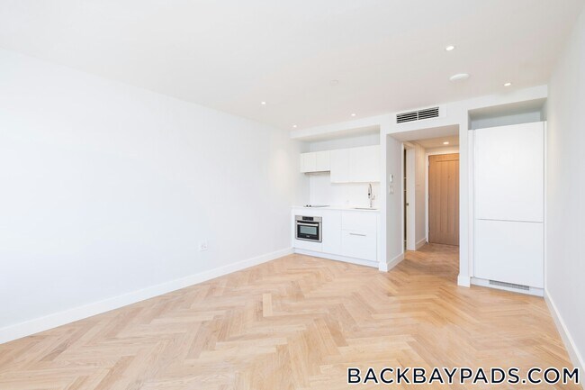 Photo - 12 Commonwealth Ave Unit 708