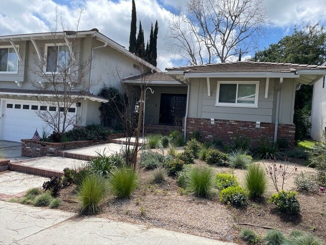 Building Photo - 5515 Lake Lindero Dr Rental