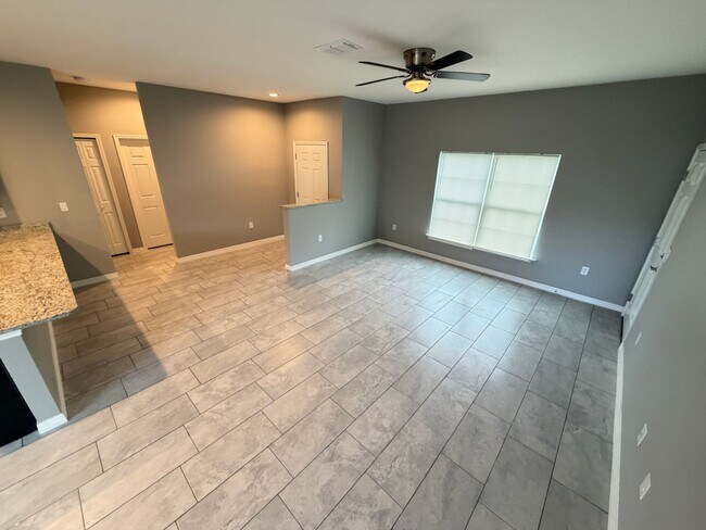 Photo - Available now!! Adorable 3 Bedroom / 2 Bathroom Home in Palm Bay!!