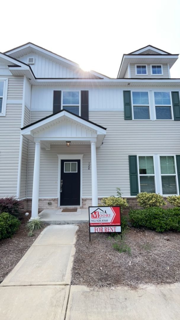 Photo - First month FREE! 3 Bedroom/ 2.5 Bathroom Berwick area in Savannah, GA