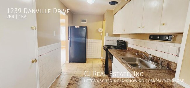 Photo - 1239 Danville Dr