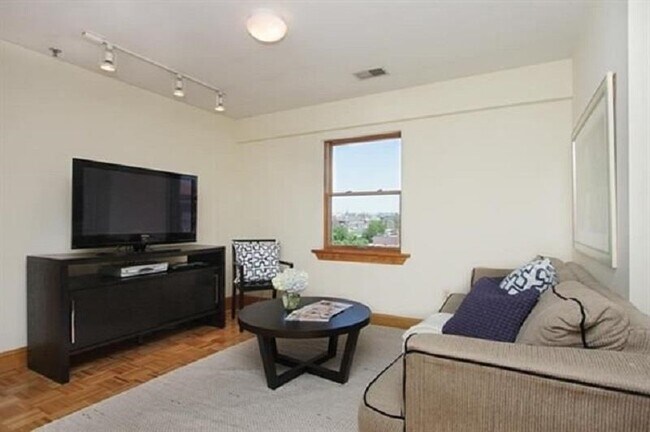 Photo - 84 Bloomfield St Unit 17