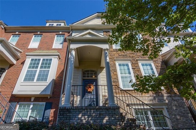 Photo - 2430 Natoma Ct SE