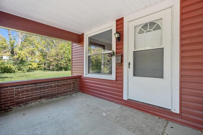 Photo - 114 Rockwood Ave