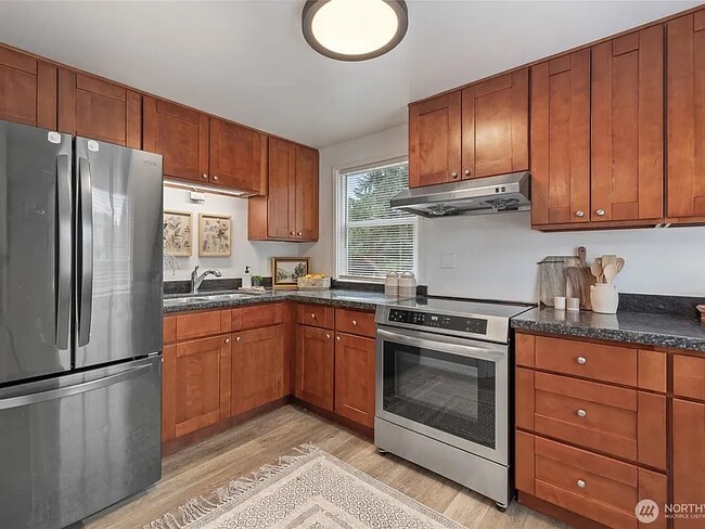 Photo - 7223 S 120th St