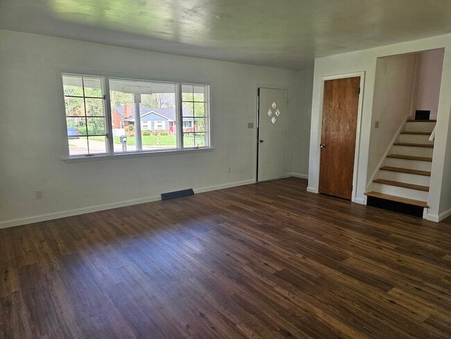 Photo - 677 Peach Tree Ln