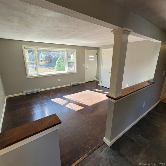 Photo - 189 Windsorville Rd