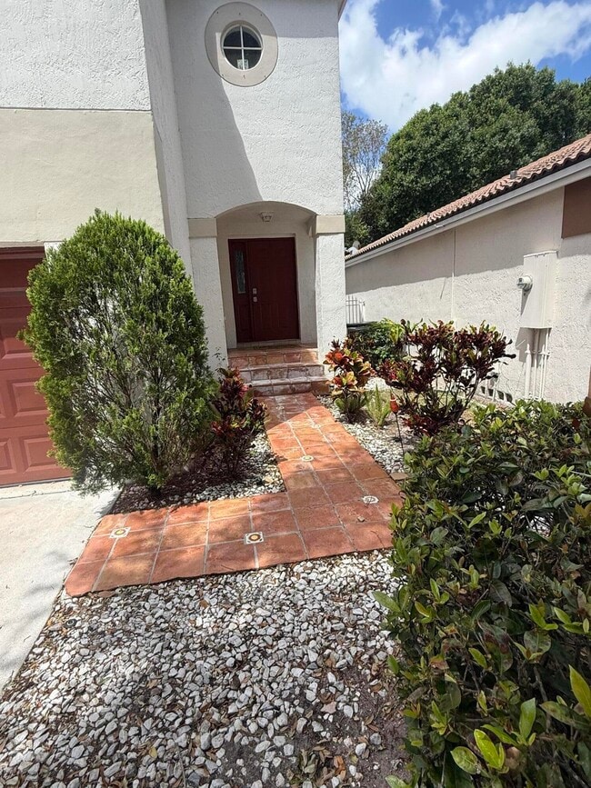 Photo - 5813 Eagle Cay Ln