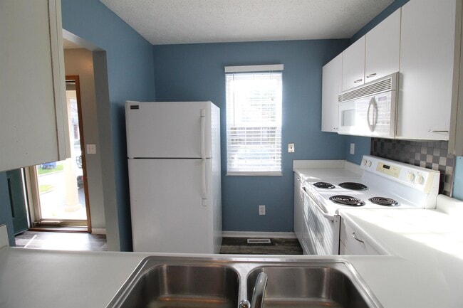 Photo - 1720 Messner Dr