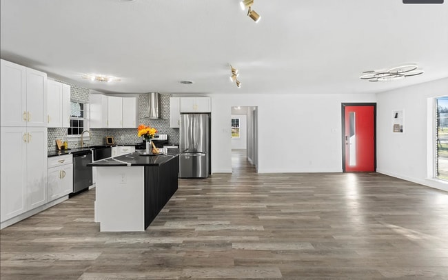 Photo - 3423 W Clarendon Dr