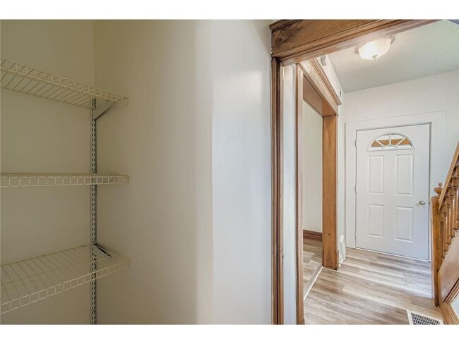 Photo - 915 Fuller Ave