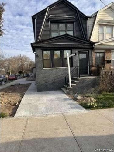 Building Photo - 4401 Clarendon Rd Unit 1