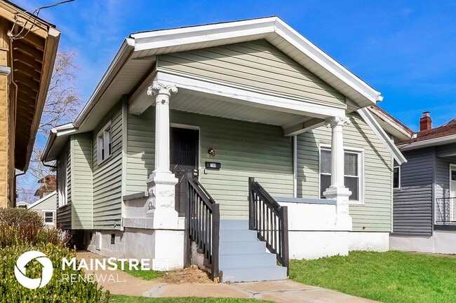 Photo - 100 N Longworth Ave