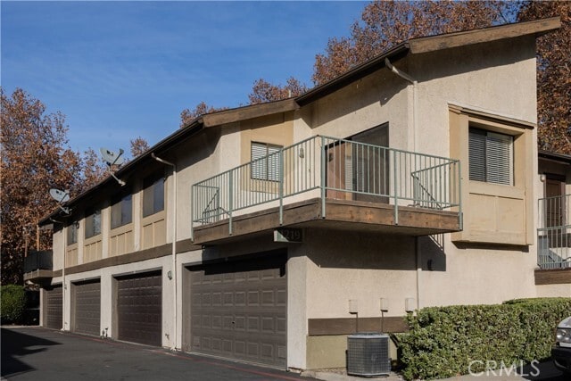 Building Photo - 1219 Edwards St Unit 33