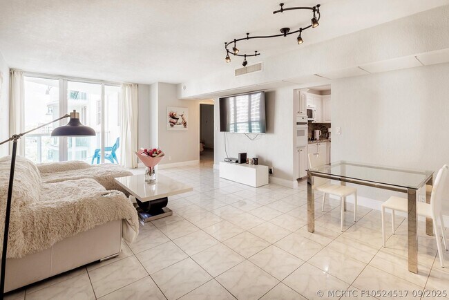 3801 S Ocean Dr Unit 10S