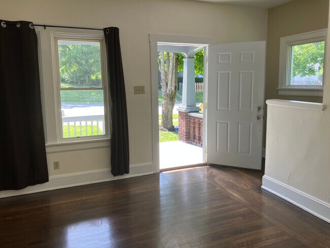 Photo - 812 Wells St