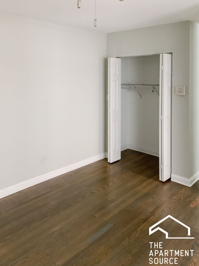 Photo - 514 W Cornelia Ave Unidad 106