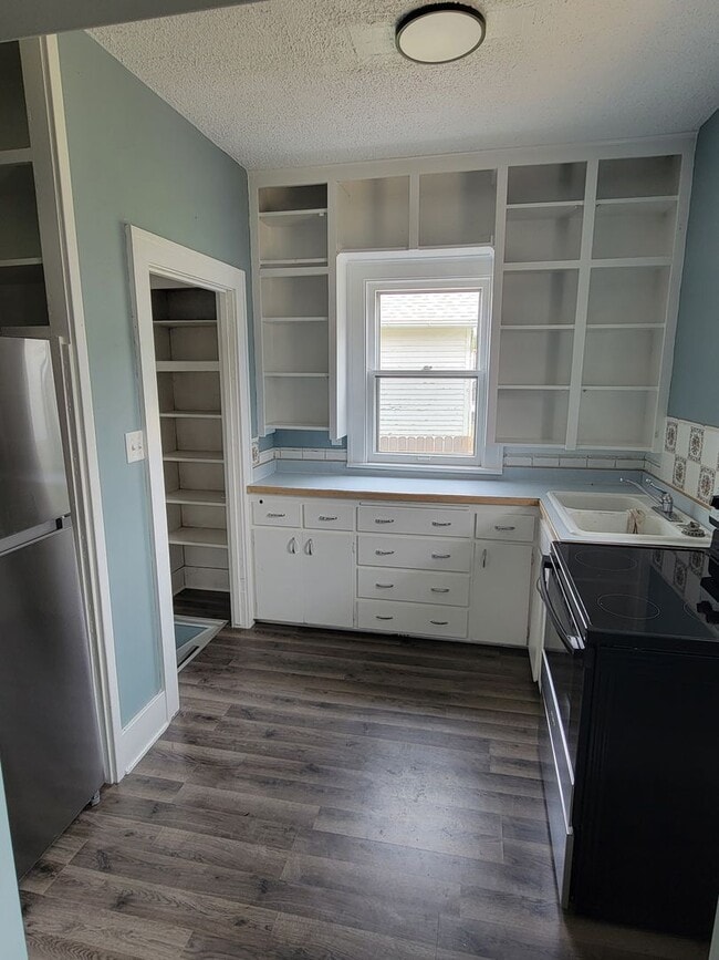 Photo - Beautifully Remodeled 3 Bedroom in Fremont
