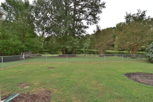 1591 Red Oak Rd