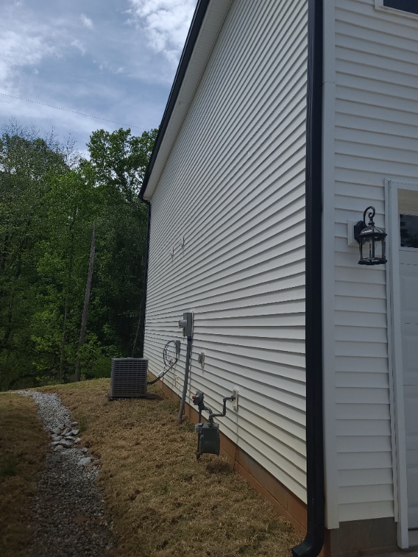 Photo - 105 Solis Ct