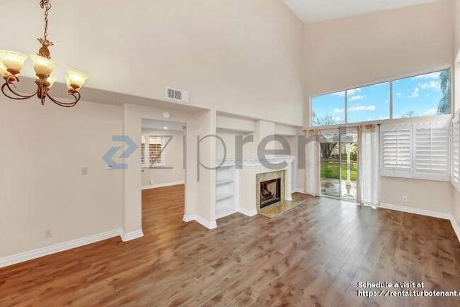 Photo - 25832 Browning Pl