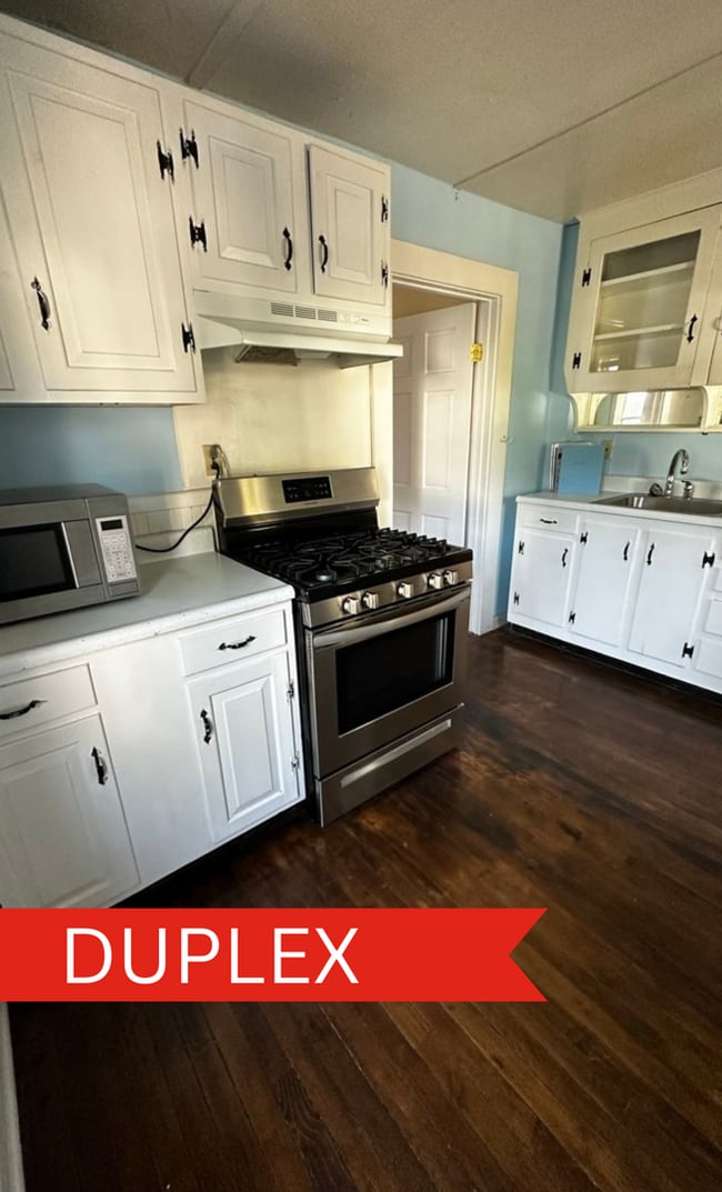 Building Photo - 50-52 Howard St