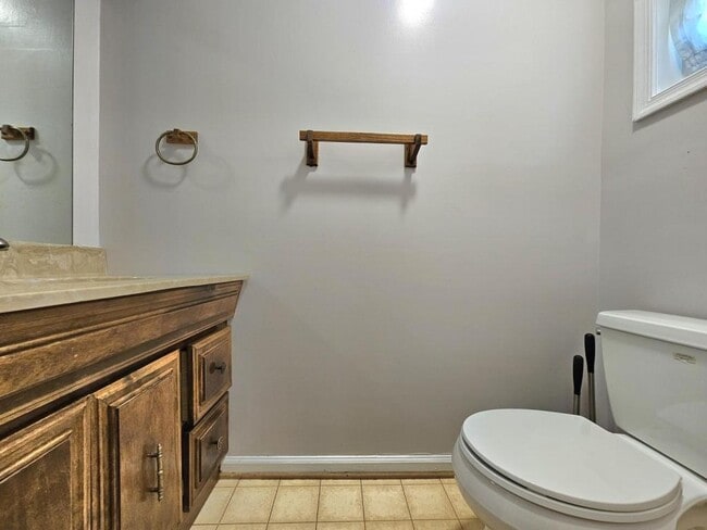 Photo - 8561 Southlawn Ct