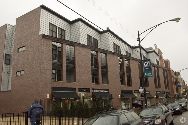 Photo - Shoppes on Clybourn