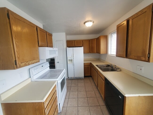 Photo - 4735 Wedgecliffe Dr