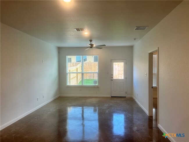 Photo - 2918 Quail Rdg Ln