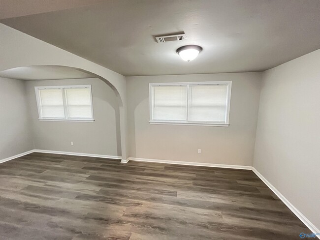 Photo - 4708 Dahlia Dr NW